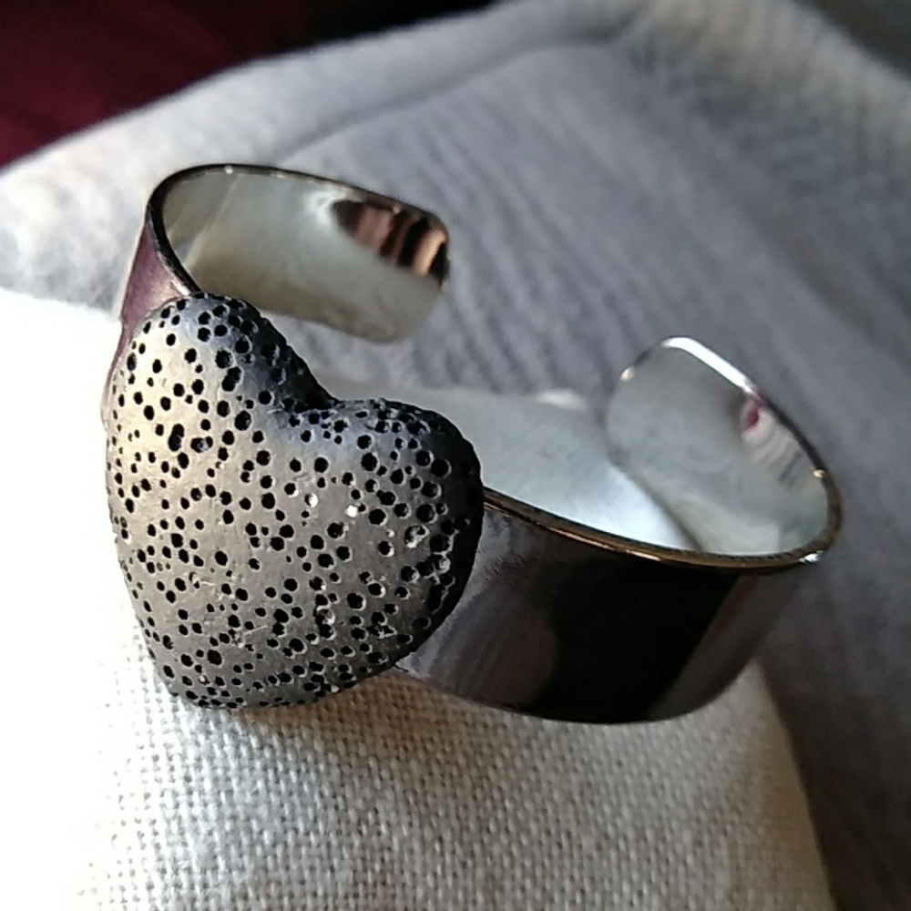 3/$50 Black lava rock heart bracelet cuff